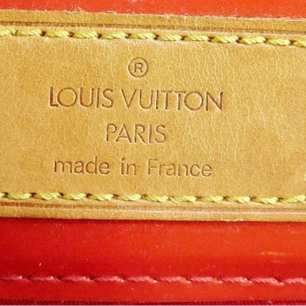 Louis VUITTON Reade PM Monogram Tote Vernis Collection Rouge๐ - Picture 2 of 14
